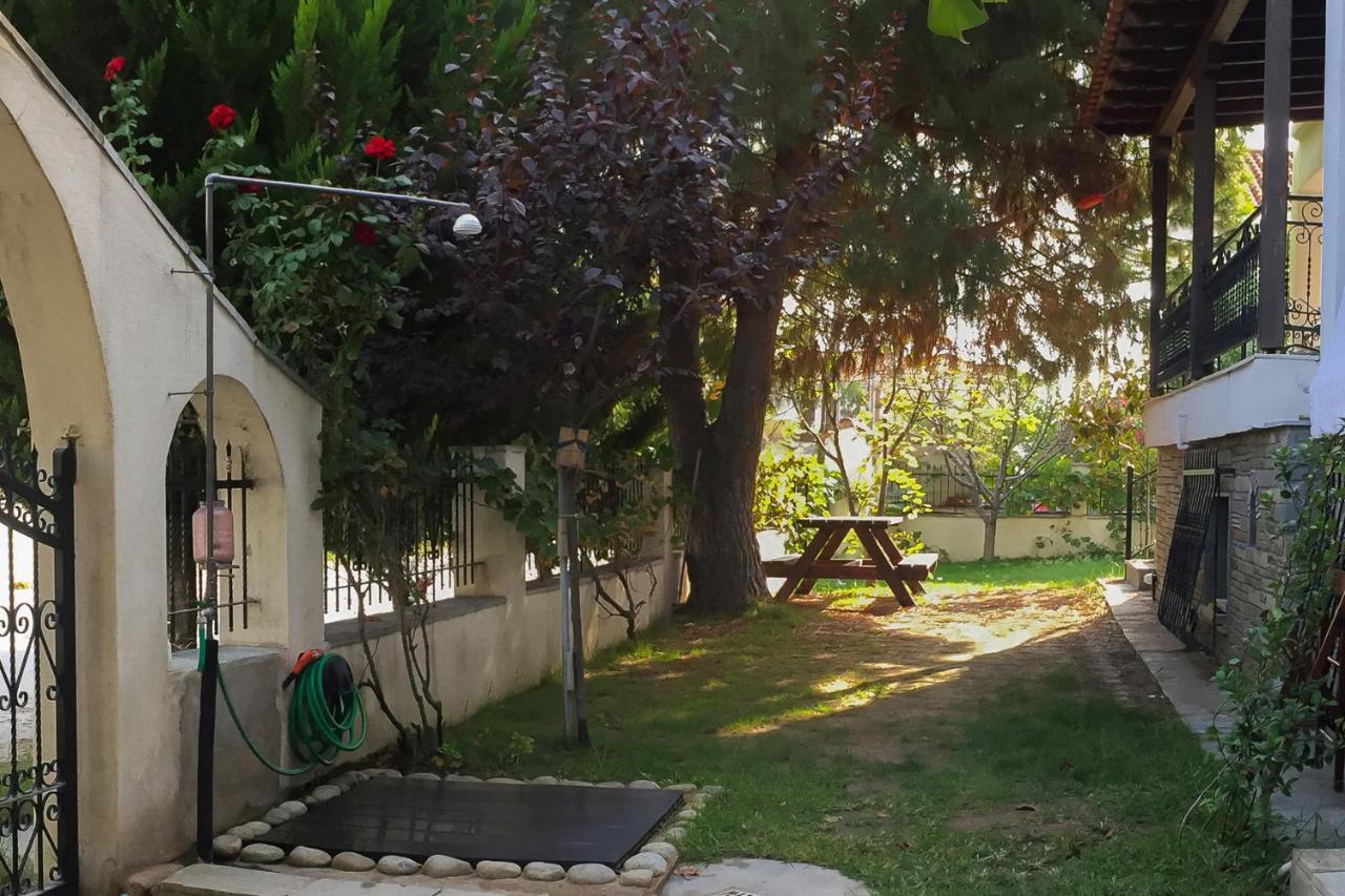 Seasidelongo Houses 1 Min From The Beach Of Nikiti المظهر الخارجي الصورة