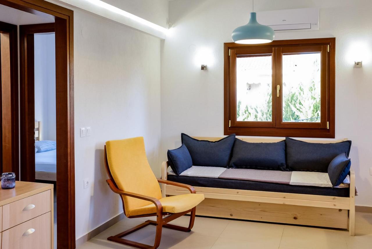 Seasidelongo Houses 1 Min From The Beach Of Nikiti المظهر الخارجي الصورة