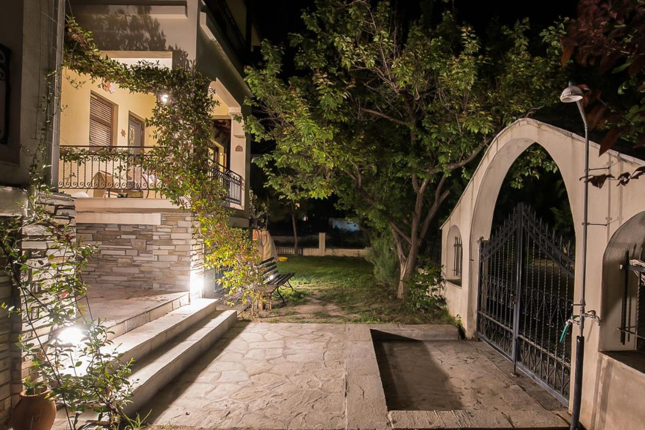 Seasidelongo Houses 1 Min From The Beach Of Nikiti المظهر الخارجي الصورة