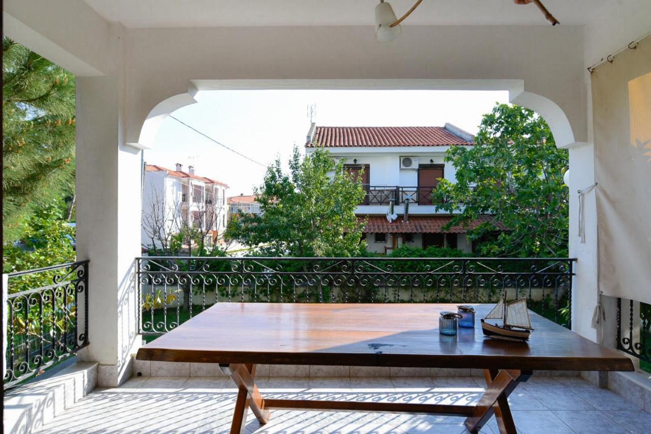 Seasidelongo Houses 1 Min From The Beach Of Nikiti المظهر الخارجي الصورة