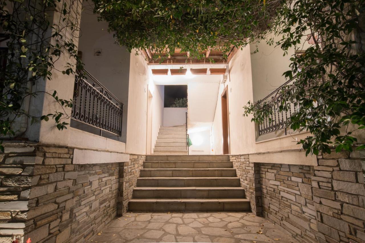Seasidelongo Houses 1 Min From The Beach Of Nikiti المظهر الخارجي الصورة