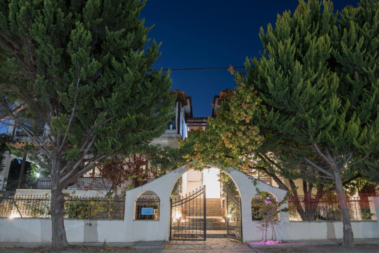 Seasidelongo Houses 1 Min From The Beach Of Nikiti المظهر الخارجي الصورة